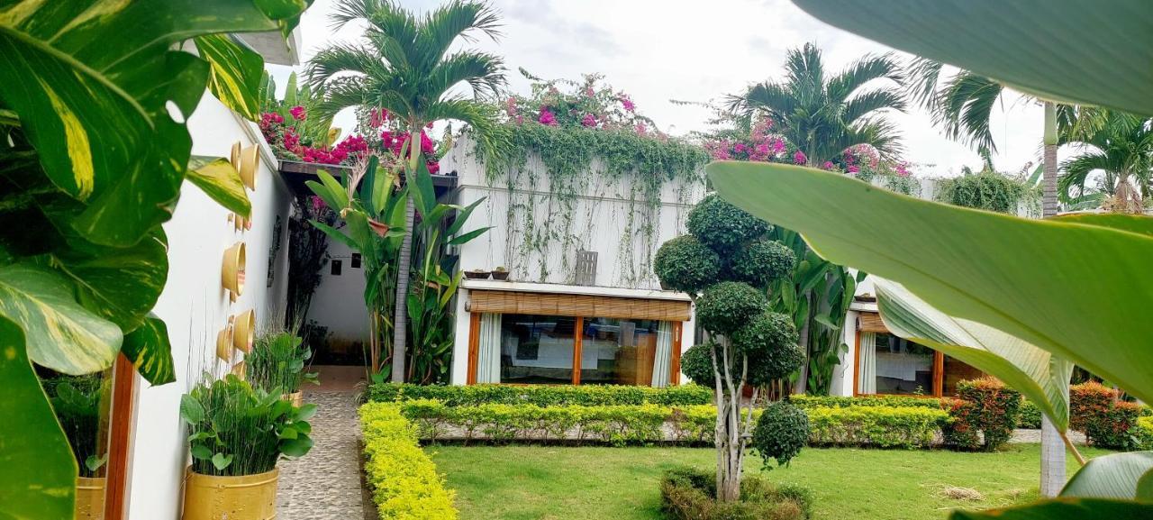 Bed and Breakfast The Edicha Lovina Exterior foto
